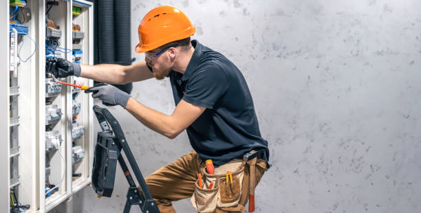 Best Local Electrician Companies  in Okolona, MS